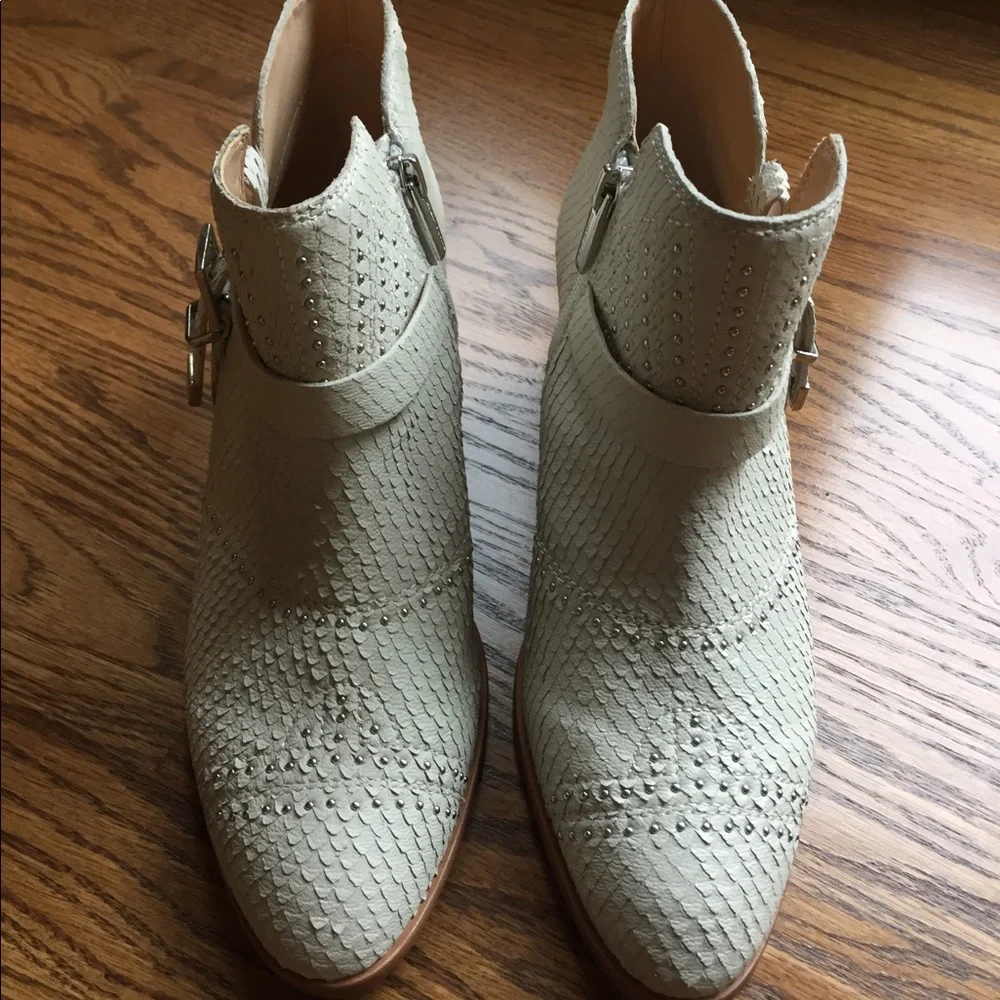 Vince Camuto Booties - Picture 2 of 3